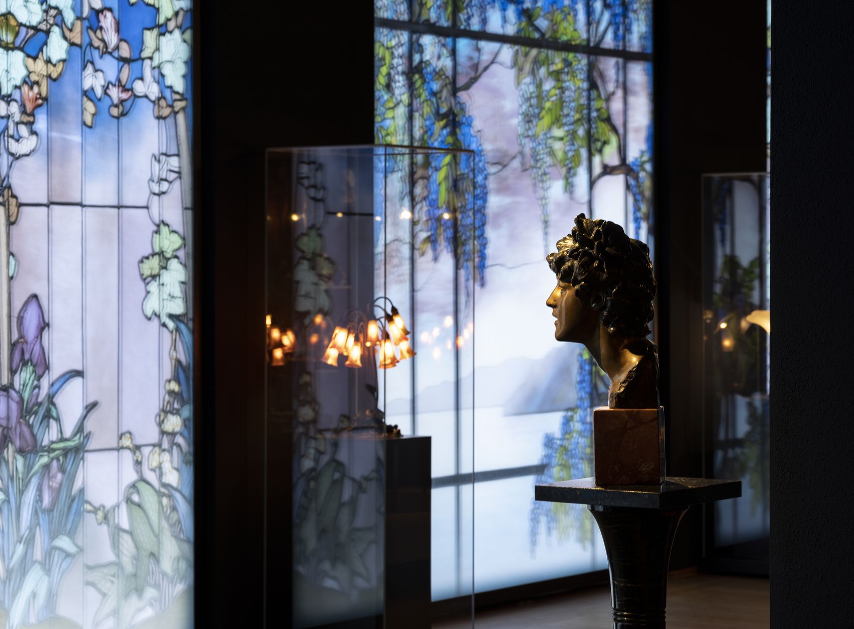 {nbase:fileProperty(propertyName: 'alternative', falId: {item})}