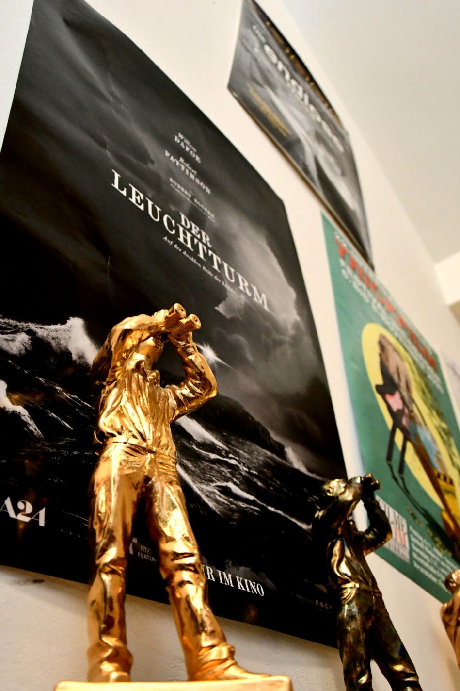 {nbase:fileProperty(propertyName: 'alternative', falId: {item})}